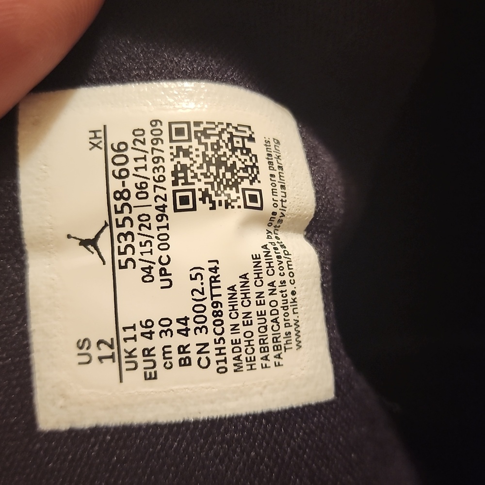 Jordan 1 Low "REVERSE BRED" - Picture 7 of 10